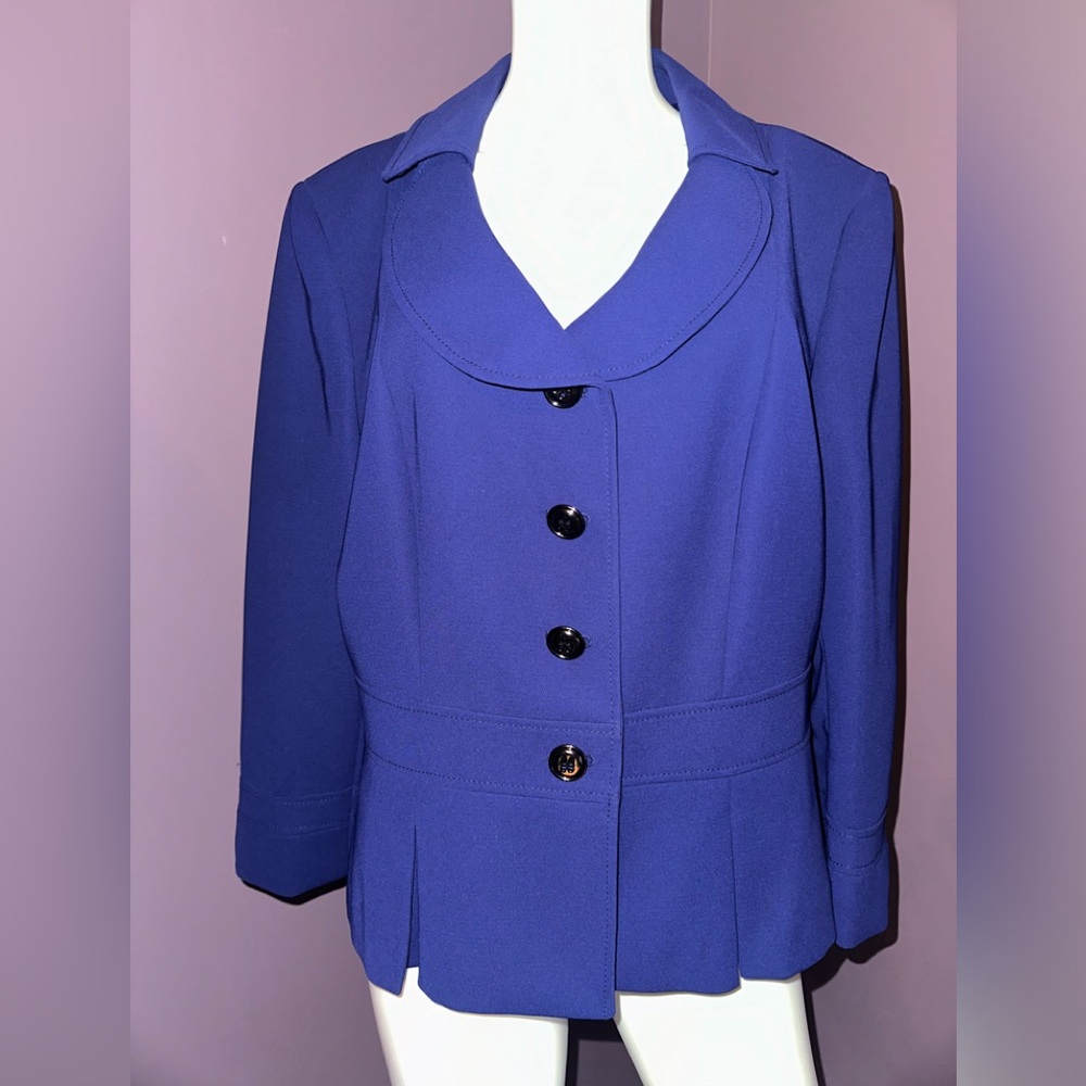 Tahari Arthur Levine Royal Blue Button Blazer,  Size 18